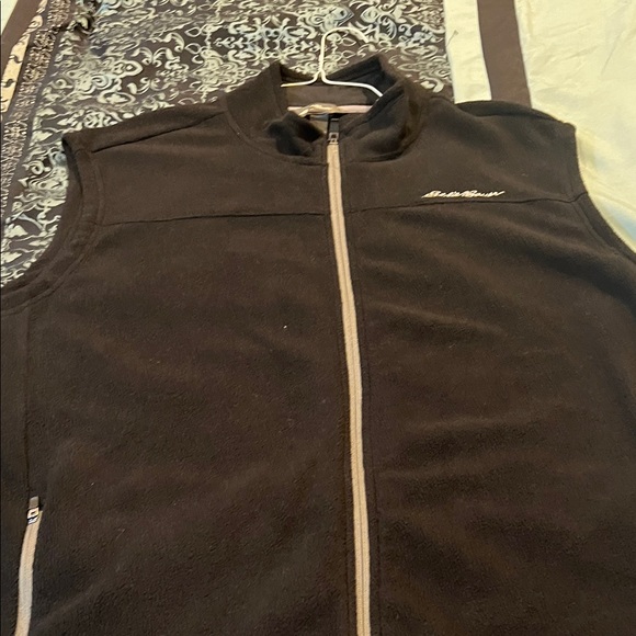 Eddie Bauer Dark Brown Fleece Vest - Picture 4 of 8